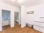 Pleasant single bedroom in nice residential area in... Pleasant single bedroom in nice residential area in...