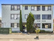 Pleasantly Elevated with City Fringe Connections