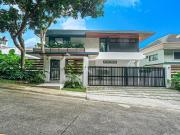 Pleasing House and Lot For Sale in Ayala Heights, Quezon...