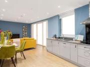 Plot C6 at Greenside, Alton Road SW15 3 bed flat for...