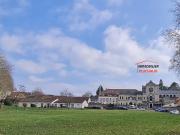 Plus de 5000 m2 au centre ville de PARAY !