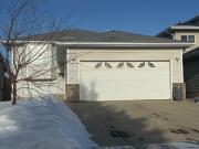 PN1261 Clean & Move in ready Bi Level PN1261 Clean &...