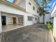 PN56022 House for Rent MAKATI!