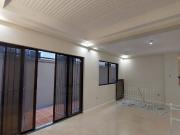 PN56985 House for Rent in West Ave QC!