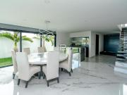 PokTaPok Casa En Venta Con Muelle
