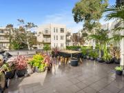 Polished, Contemporary, Fully Furnished 'Becton'...