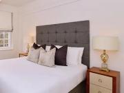 Poltrona Frau, 147 153 Fulham Road, London, SW3 6SD,...