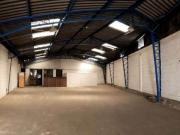 Pomasqui, Galpón en Renta, 300m2, 2 Ambientes