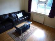 Pond Close, Luton, LU4