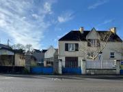 PONT L' ABBÉ MAISON AVEC ATELIER ET HANGAR