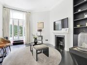 Pont Street, Knightsbridge, London SW1X, 3 bed flat to...