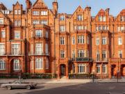 Pont Street, Knightsbridge SW1X, 3 bed flat to rent,...