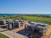 PONTA DA PIEDADE Moradia de 4 quartos com piscina...