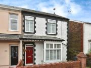 Pontardawe, Ynysderw Road, Swansea, 4 Bedroom Semi detached
