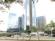 Ponto Comercial para Alugar, 69 m² por R$ 6.237/Mês