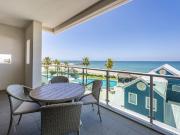 POOL, BEACH & OCEAN VIEWS