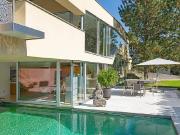 Poolvilla Traum in Azur