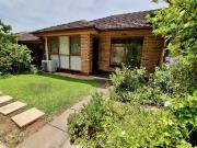 Popular Location In Leafy Linden Park