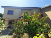 Porano Villetta a schiera libera su tre lati ad alta...