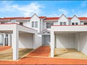 PORT SAILS ON THE CANALS