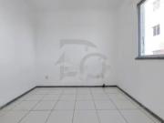 Portal da Cidade: Ap de 3/4, 2 Banheiros com Blindex e...