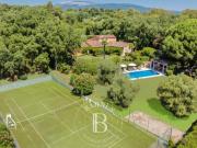 Portes de Mougins Domaine fermé Terrain de tennis 6 chambres