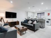 Portman Road, Liverpool L15 6 bed house to rent £4,160...