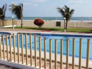 Porton del mar vendo casa remodelada frente al mar