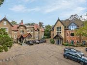 Portsmouth Road, Guildford, 2 Bedroom Flat