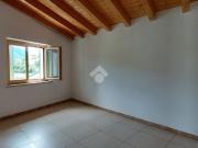 Porzione di bifamiliare in affitto