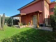 Porzione di casa in affitto a Ameglia