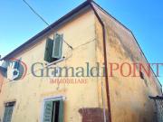 Porzione di casa in vendita a Cascina