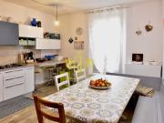 Porzione di casa in vendita a Imola