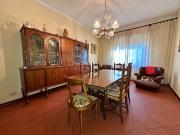 Porzione di casa in vendita a Lucca
