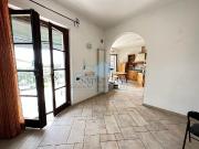Porzione di casa in vendita a Luni