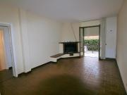 Porzione di casa in vendita a Luni