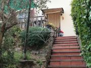 Porzione di casa in vendita a Luni