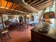 Porzione di casa in vendita a Orentano Castelfranco di...