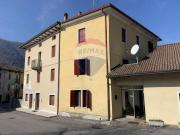 Porzione di casa in vendita a Seren del Grappa, Centro