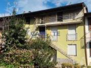 PORZIONE DI CORTE DA RISTRUTTURARE IN CENTRO PAESE