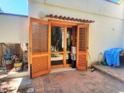 PORZIONE DI VILLA CON INGRESSO INDIPENDENTE ZONA...