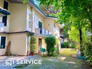 Porzione di villa in vendita a Cervia