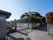 Porzione di Villetta bifamiliare in vendita a Casorate...