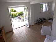 Porzione terratetto libero su tre lati con giardino e...