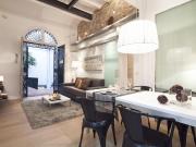 Posh 1 bedroom apartment in classic El Barri Gòtic