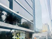 POSICIONA TU EMPRESA EN ESTA AMPLIA OFICINA EN EDIFICIO...