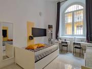 Posti letto in affitto in appartamento con 4 camere a Milano