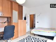 Posti letto in affitto in appartamento con 4 camere da...