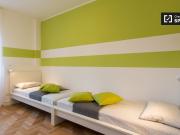 Posto letto in affitto in appartamento con 2 camere da...