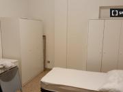 Posto letto in affitto in appartamento con 3 camere a...